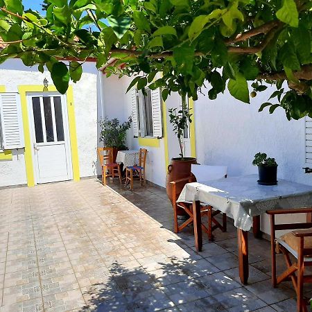Lemon Garden 2 Apartman Karidi Kültér fotó